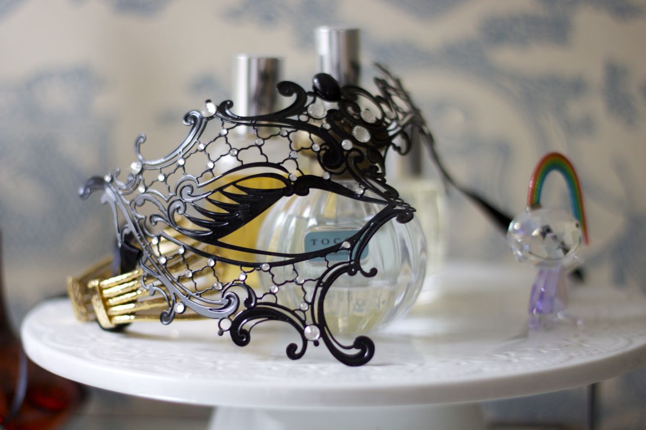 masquerade mask