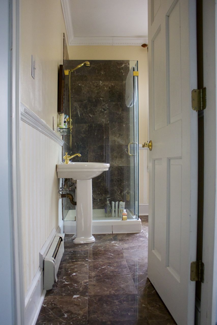 beige bathroom