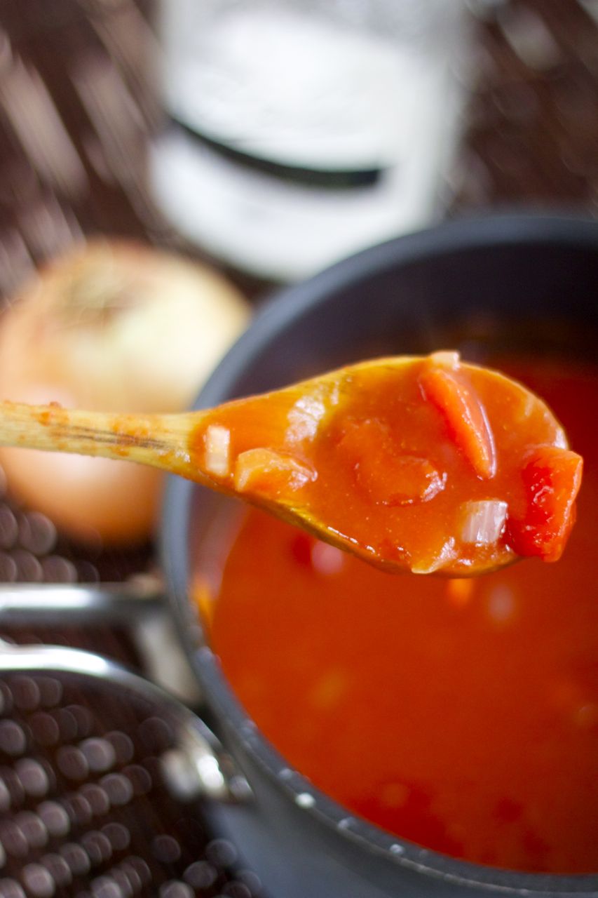 homemade tomato sauce