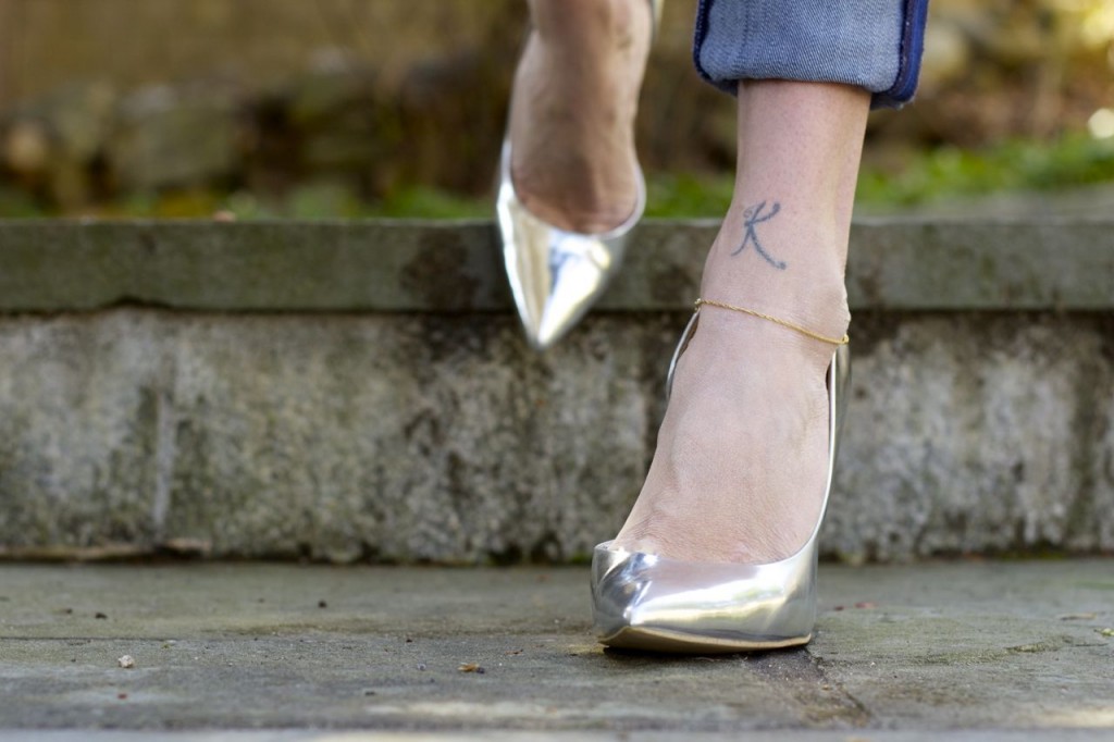 silver pumps