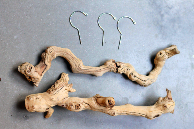 diy wood hanger scarf rack