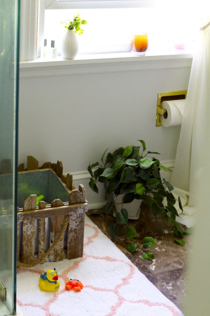 pretty bathroom