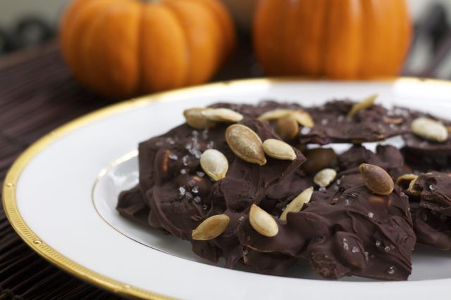 chocolate pumpkin bark
