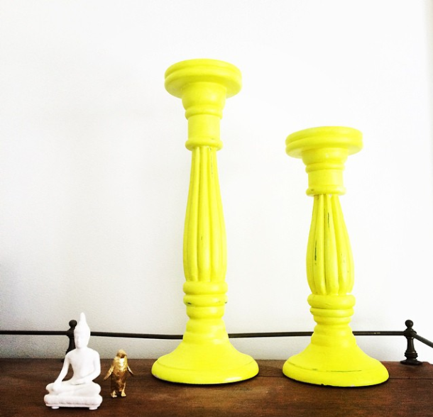 Neon candlesticks