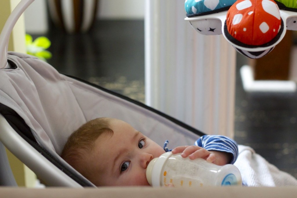 munchkin latch bottle