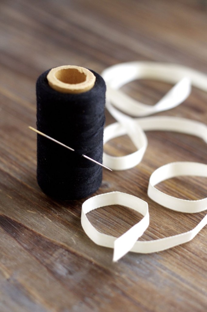 needle threat sewing