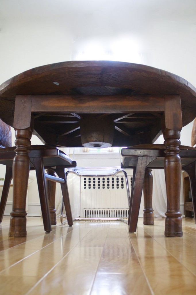 wagon wheel table