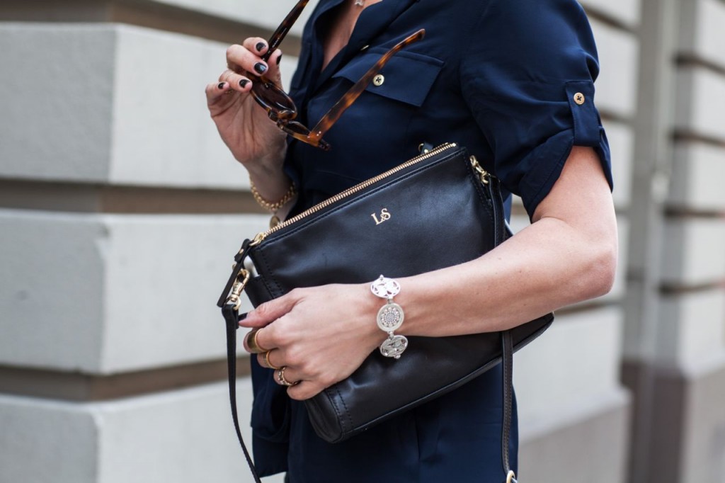 lo and sons pearl purse
