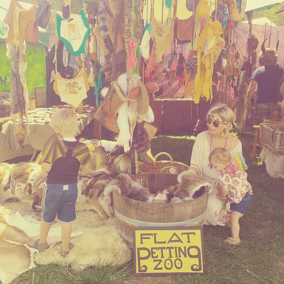 renaissance faire style