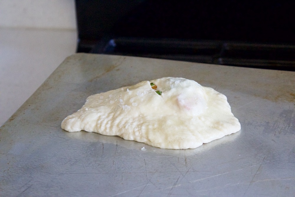 how to make a calzone