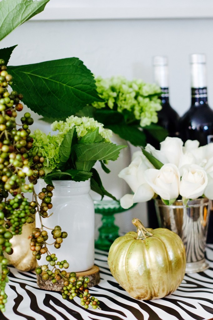 mint, white and gold tablescape for holiday entertaining