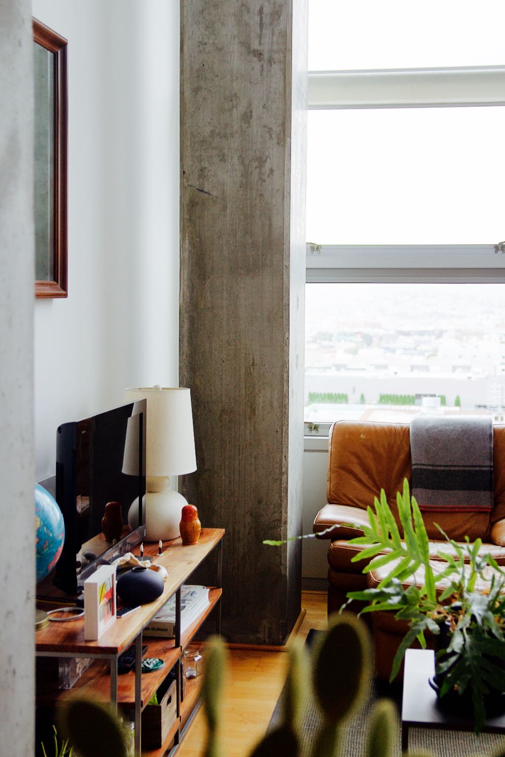 midcentury modern decor in a san francisco home with industrial styling