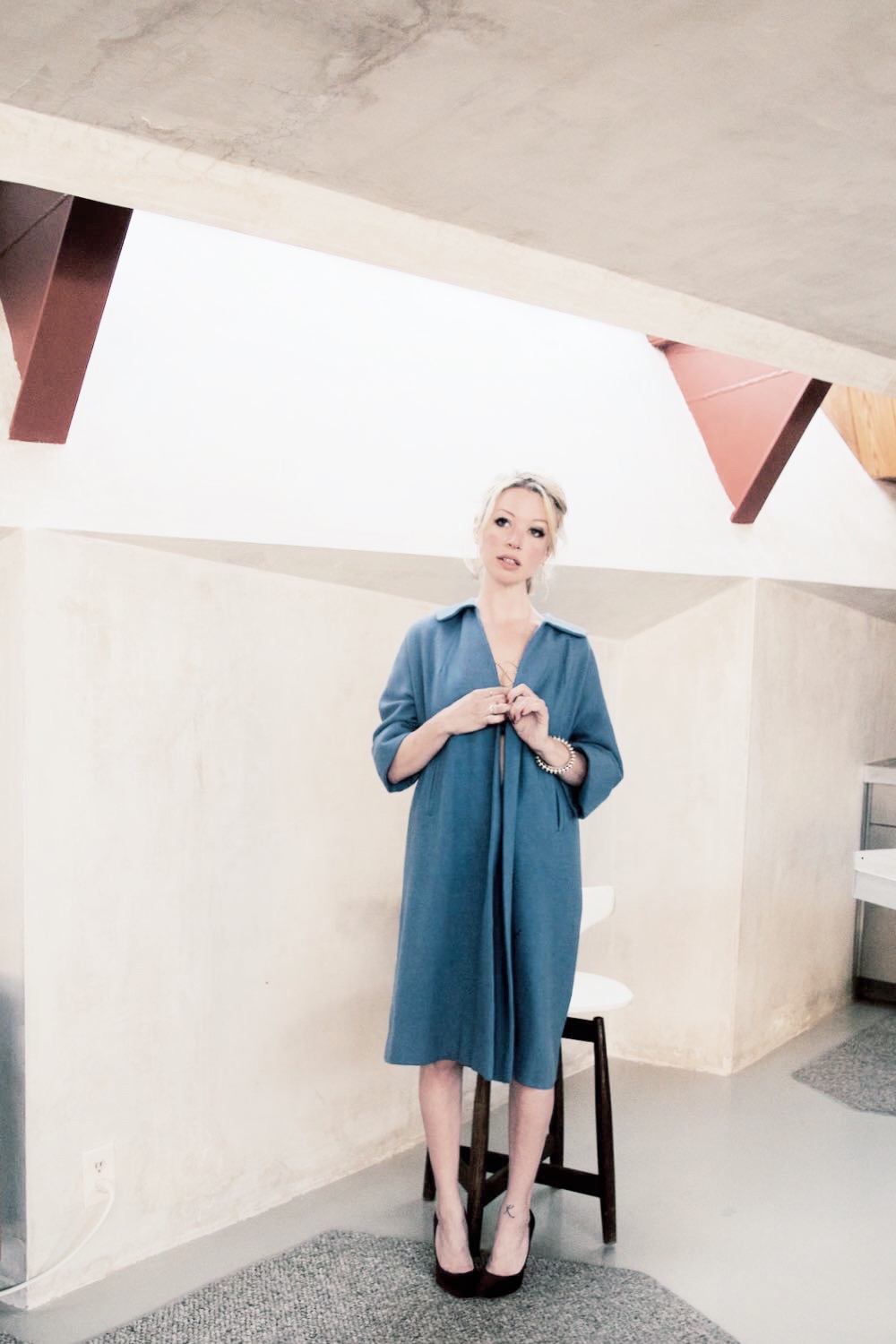 Vintage 1950s swing coat in light blue