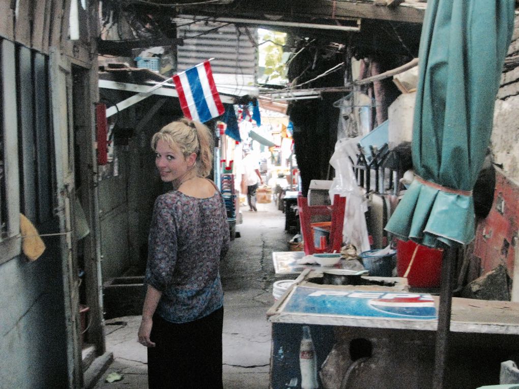Walking through the markets in Bangkok