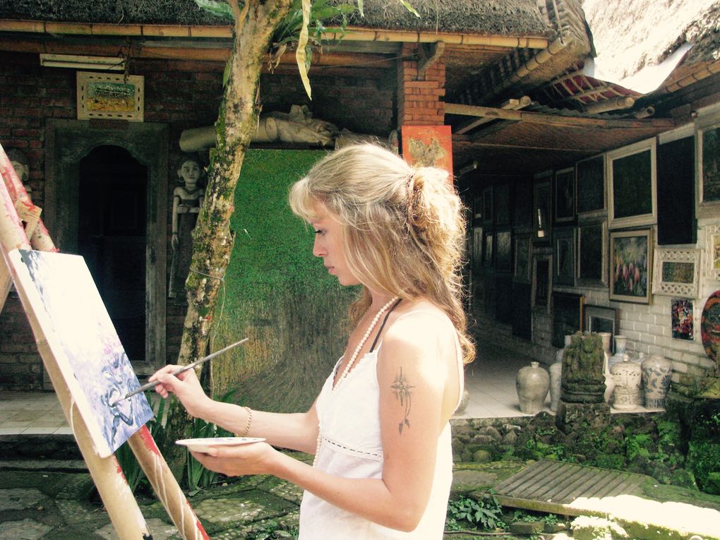 Painting class in Bali