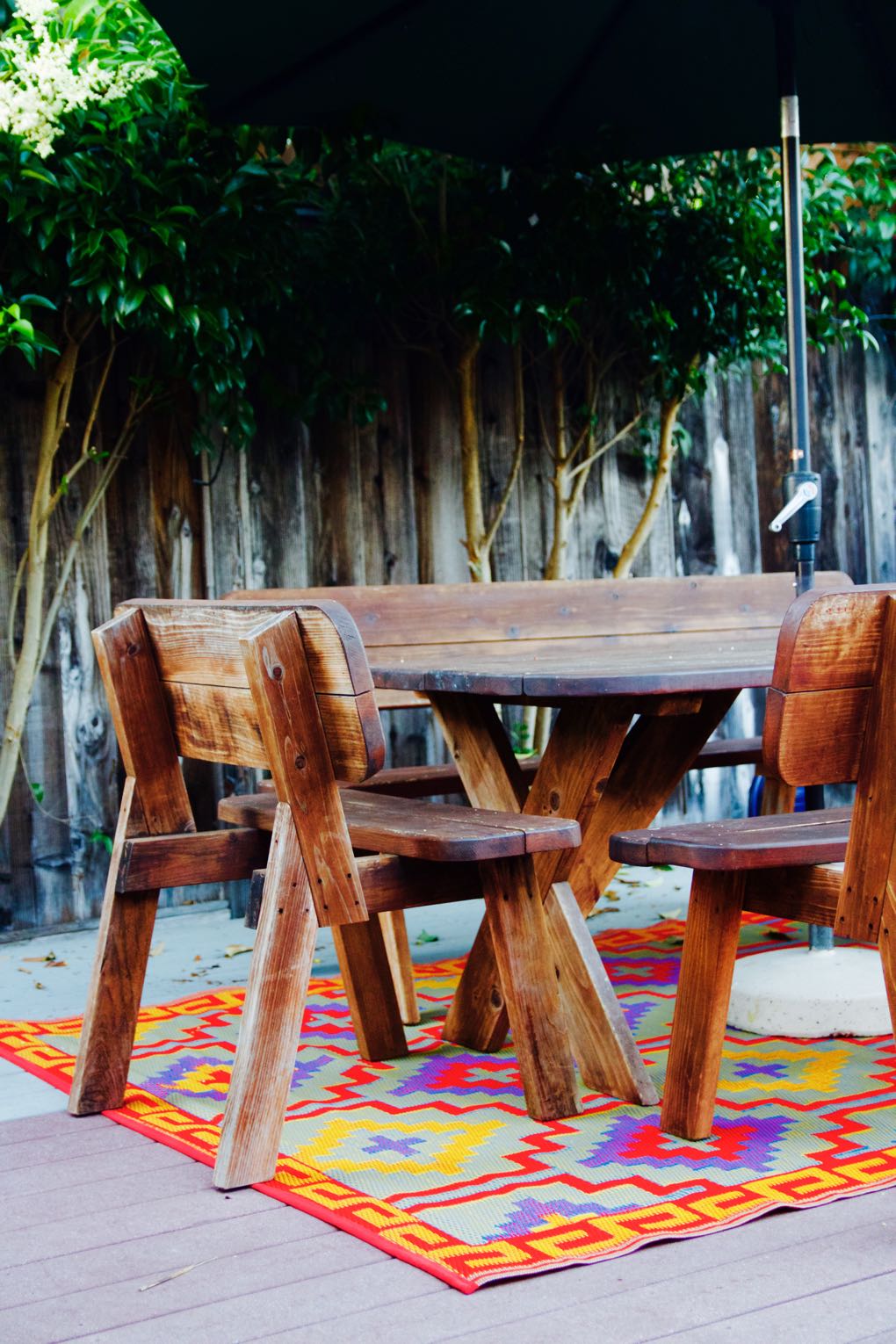 Affordable, bright outdoor rug from Lulu & Georgia