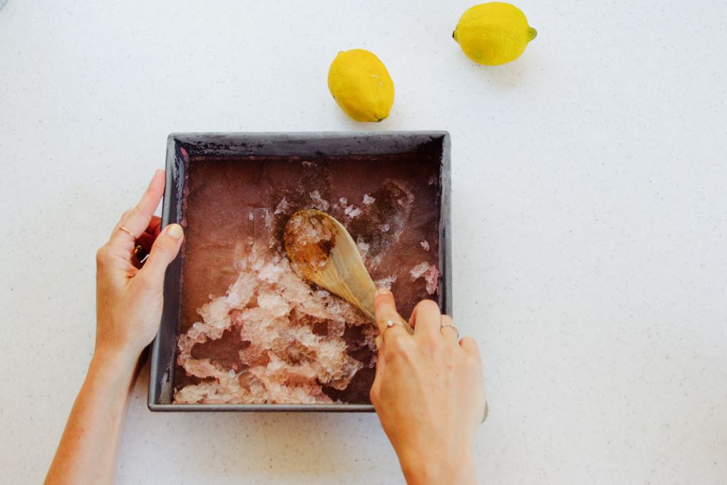 How to make frosé or frozen rosé
