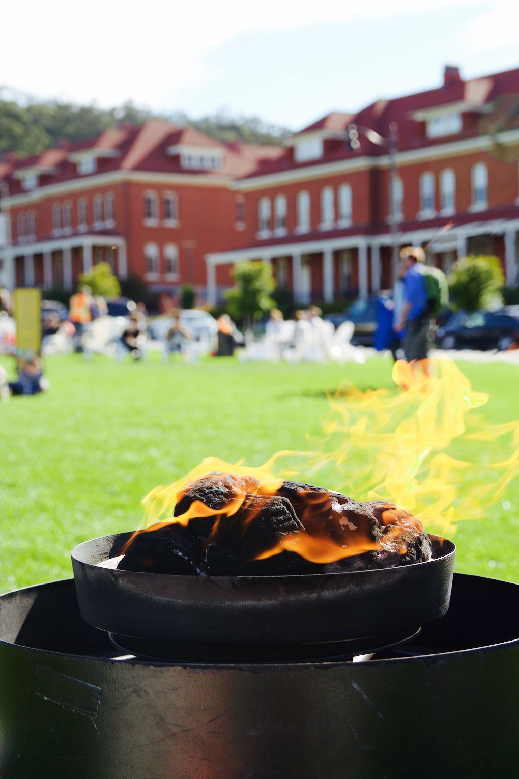 Off the grid food trucks in Presidio Park San Francisco