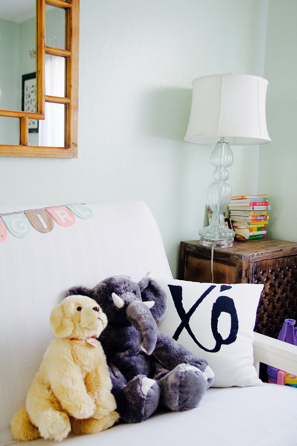 XO pillow and stuffed animals