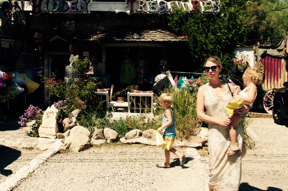 Hidden Treasures thrift store in Topanga Canyon