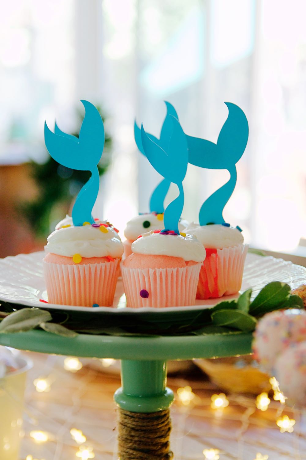 Adorable whale tale accessories for cupcakes