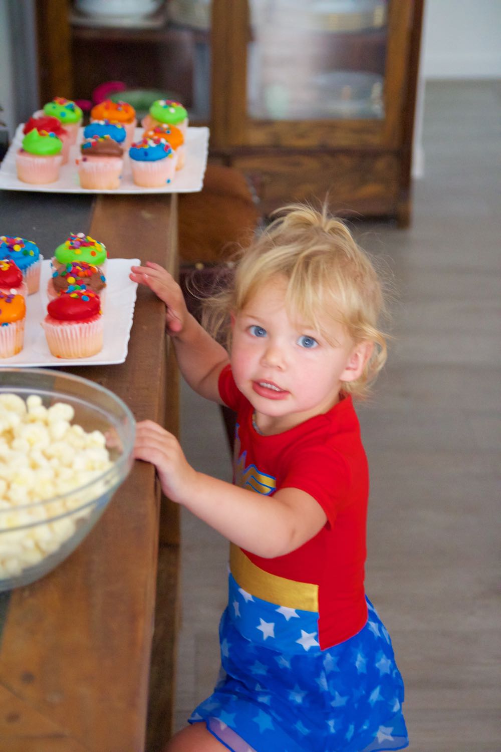 Decor ideas for a chic and elegant little girl's birthday party