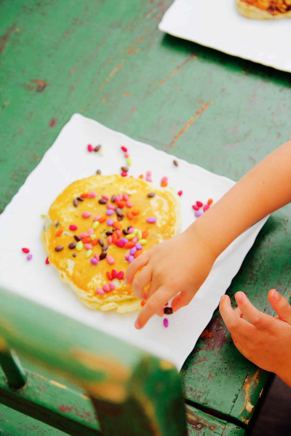 recipe for rainbow pancakes with chocolate and sunflower seeds