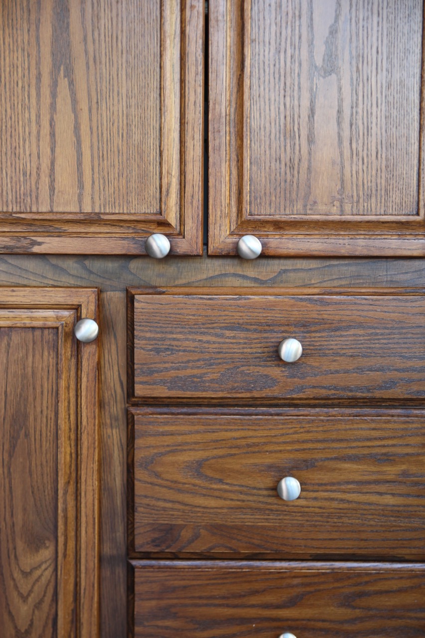 ideas for what to do about dark 1960s era cabinetry