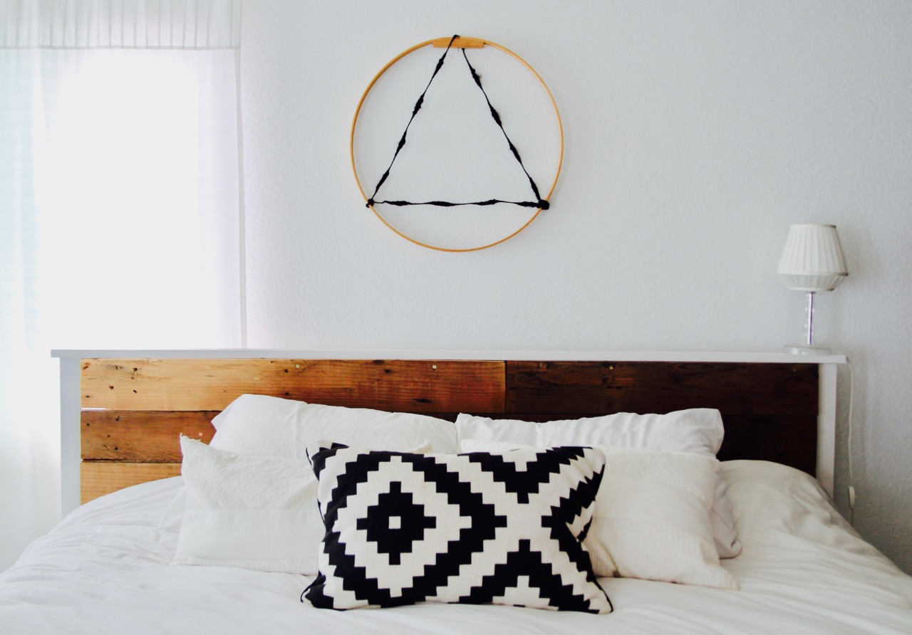 cool diy headboard idea