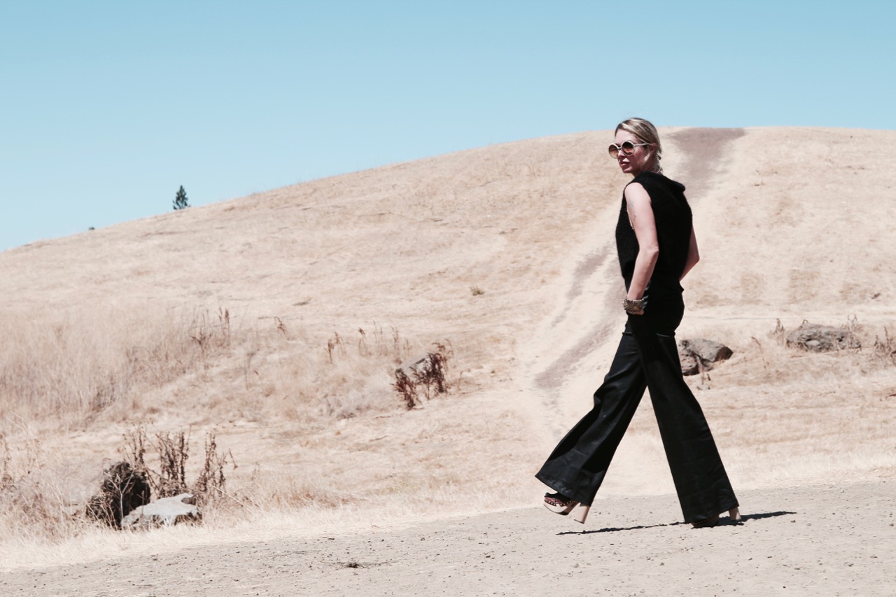 super high waist black trousers by verdad