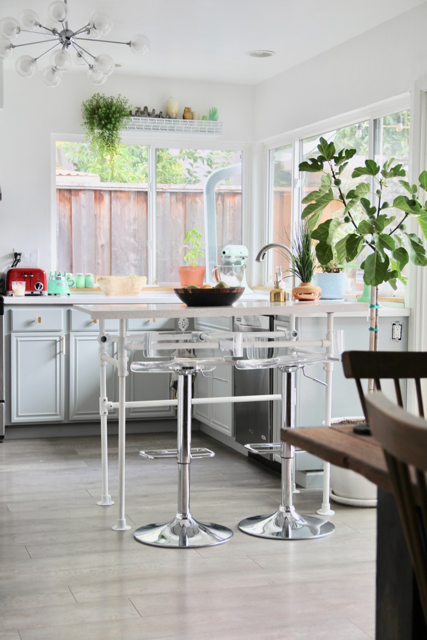 how to make a kitchen table out of plumbing pipes