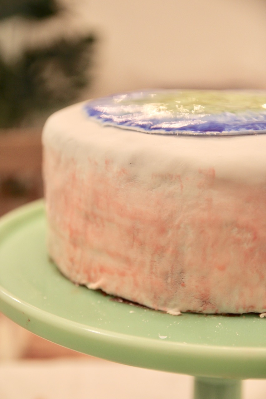 how to make an eyeball with fondant and food coloring