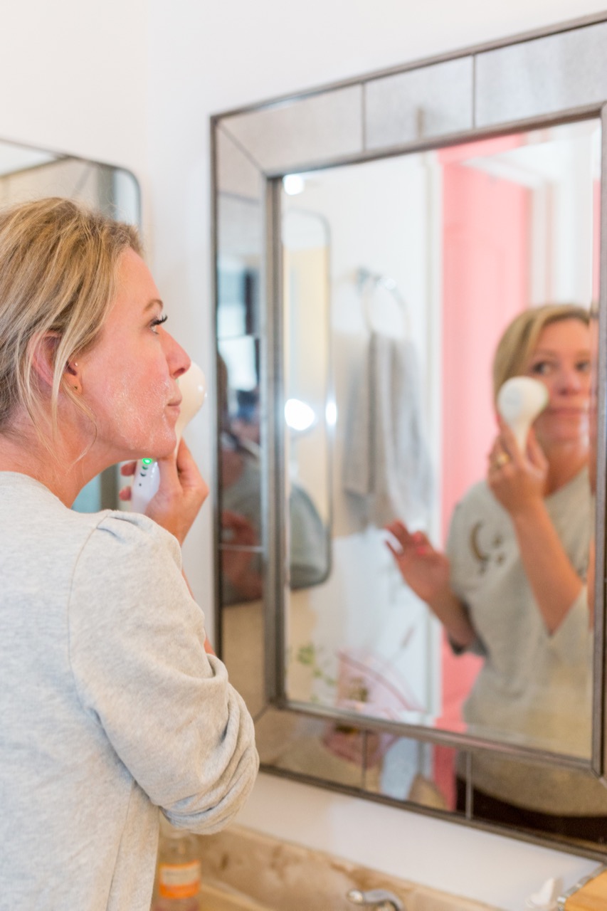 jordan reid for conair true glow sonic facial brush