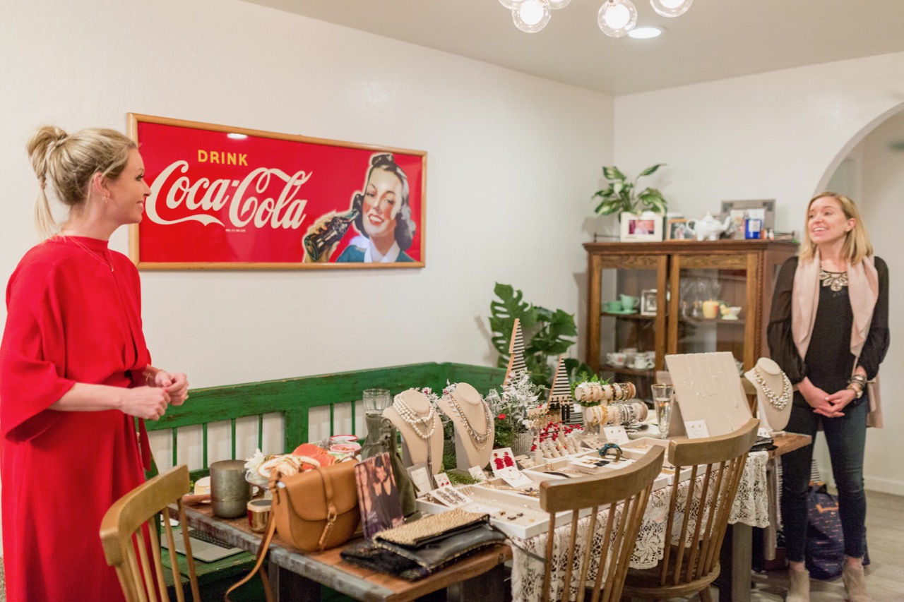 how to host a stella and dot trunk show party