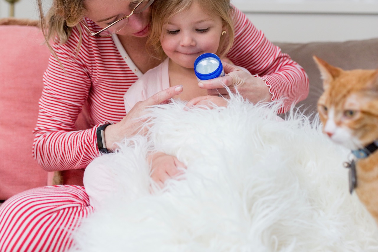 Vicks vaporub for helping coughs overnight