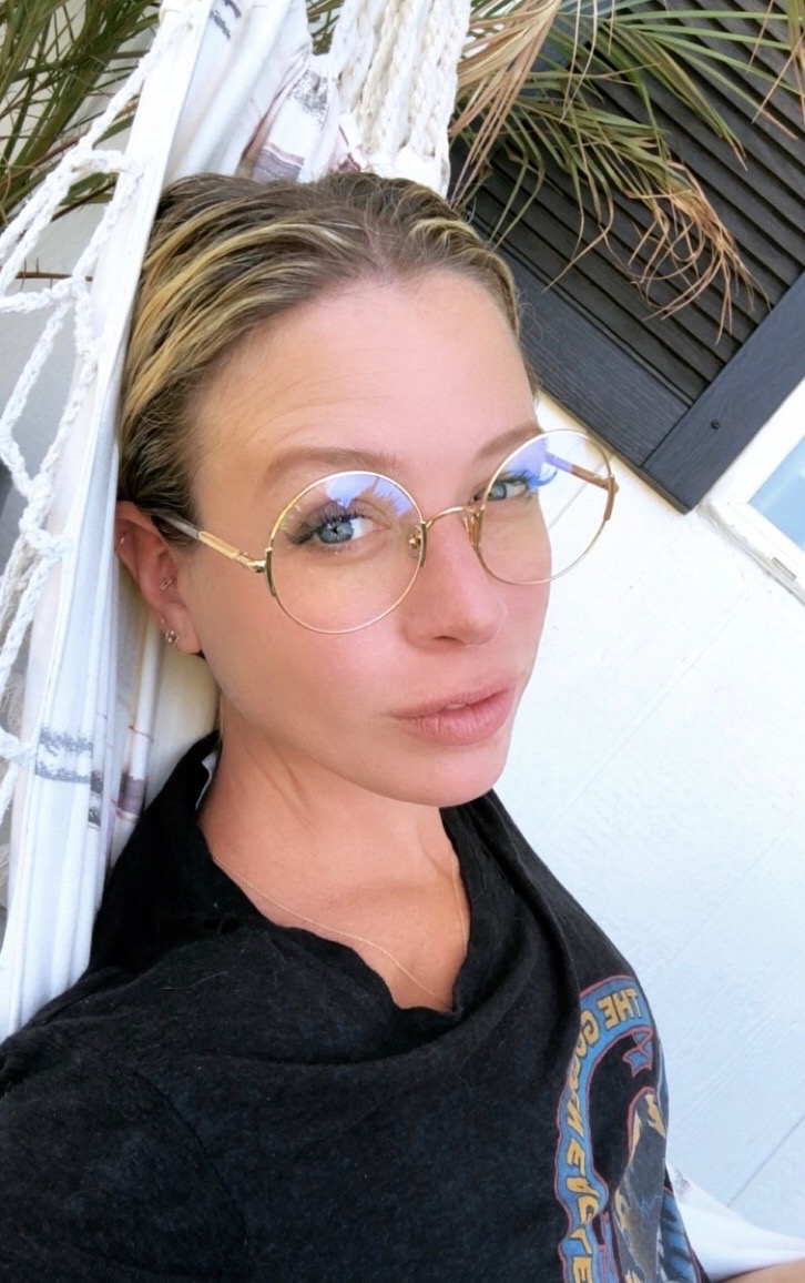Sunday somewhere valentine clip on round sunglasses