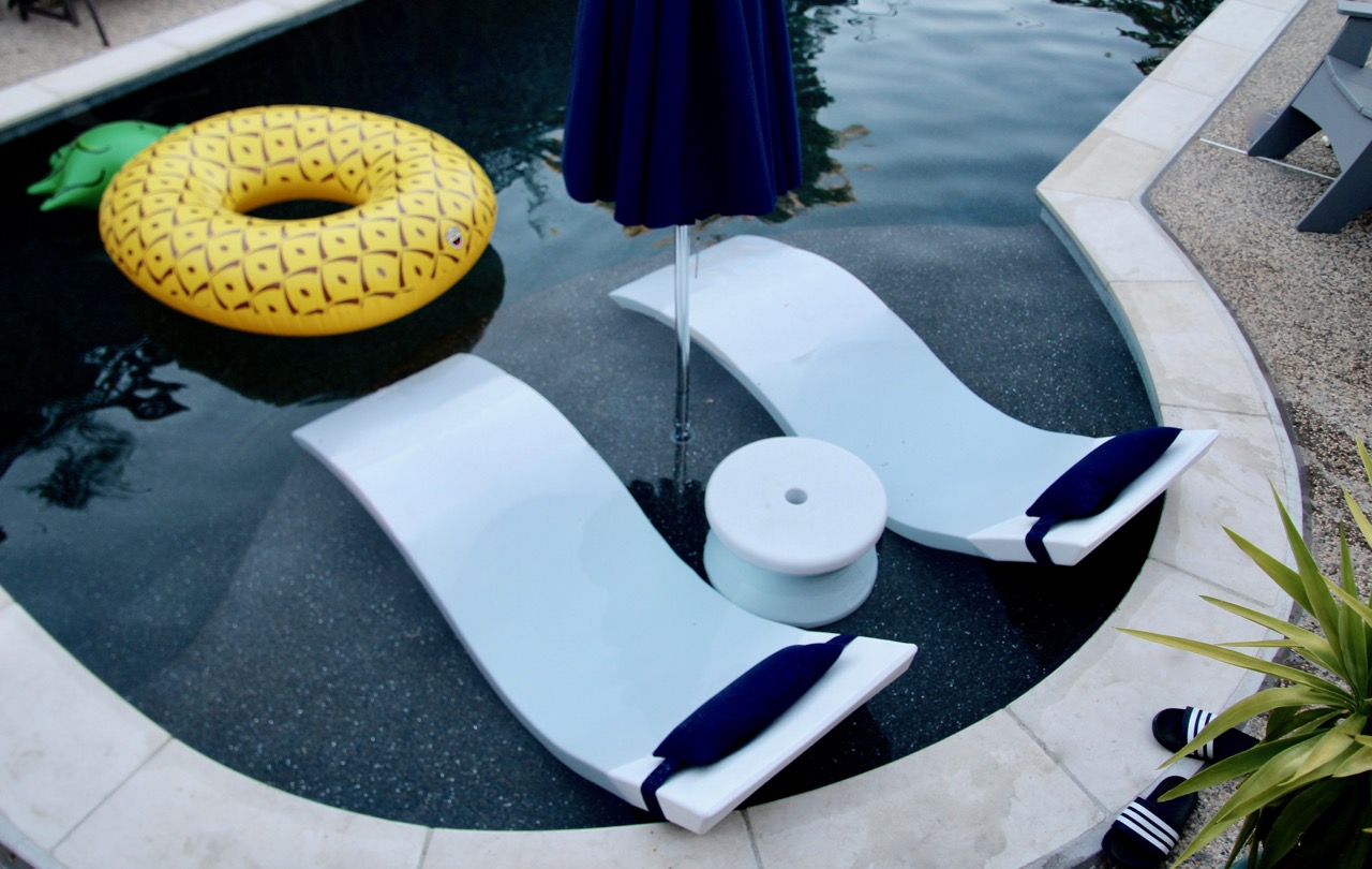 ledge lounger seating for baja shelf pool
