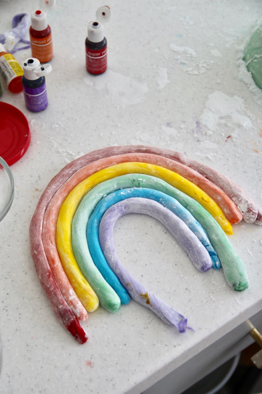 how to make a rainbow cake topper with fondant
