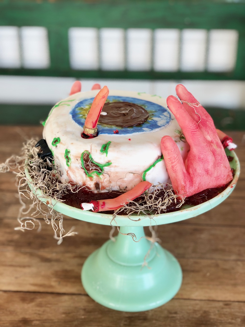 eyeball cake with fingers scary halloween 