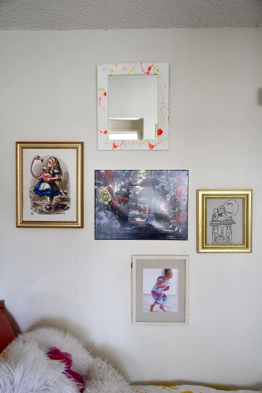 gallery wall for kids room