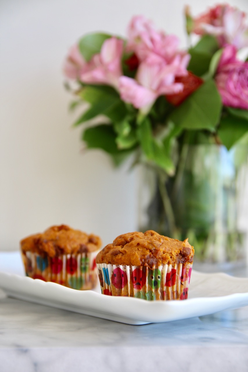 three ingredient cinnamon muffins