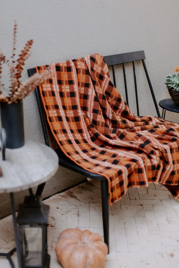 easy ways to update your home decor for fall