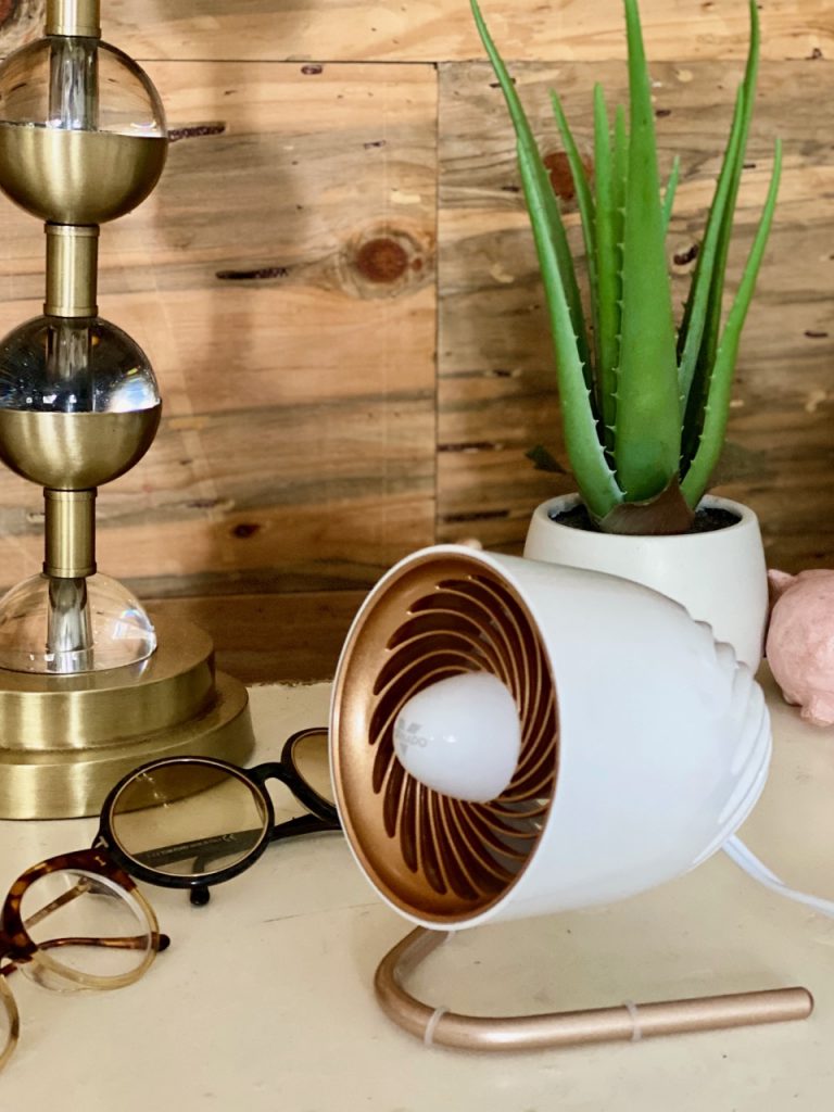 vornado mini desk fan
